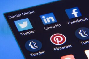 10 skutecznych sposobów, aby uzyskać więcej polubień na Facebooku